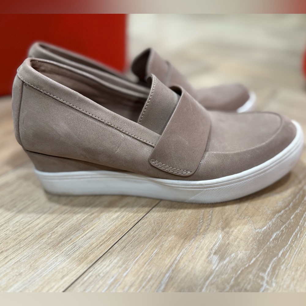 MIA‎ Women's Jena Platform Loafers, Tan, size 7M, worn 1x